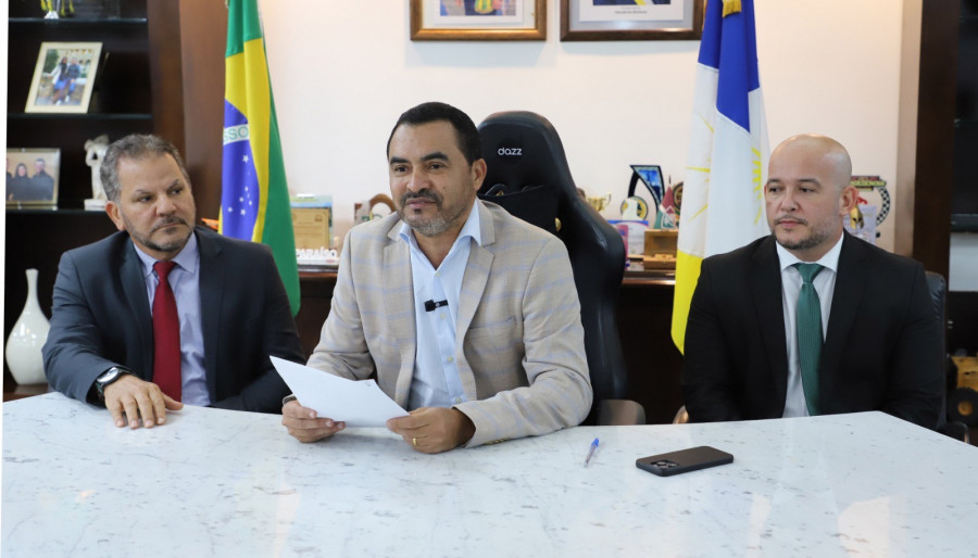 Secretário da Administração, Paulo César Benfica Filho, ressaltou o compromisso do Governo com a garantia dos direitos dos servidores.