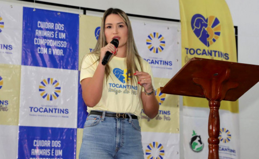 A coordenadora do Tocantins Amigo do Pet, Raíssa Leite, que representou a primeira-dama Karynne Sotero na ação, destacou que o projeto vai percorrer outros municípios do estado - Loise Maria/Governo do Tocantins