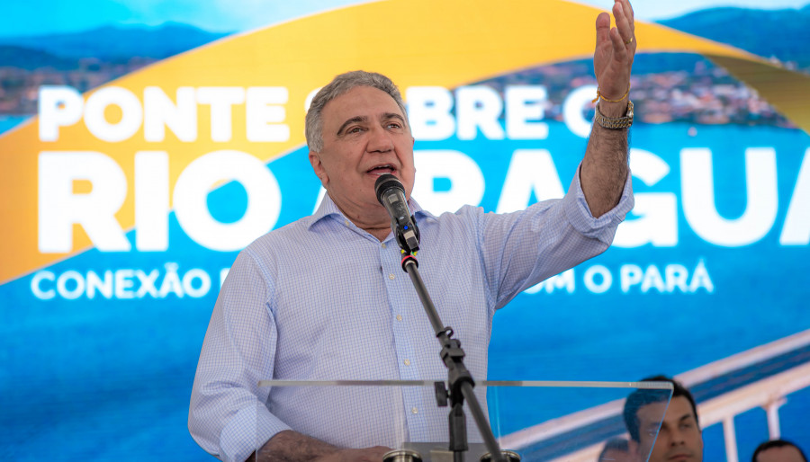 Governador Laurez Moreira comemora a entrega da obra e destaca a importância histórica para o Tocantins (Crédito foto: Bruno Maia/Governo do Tocantins)