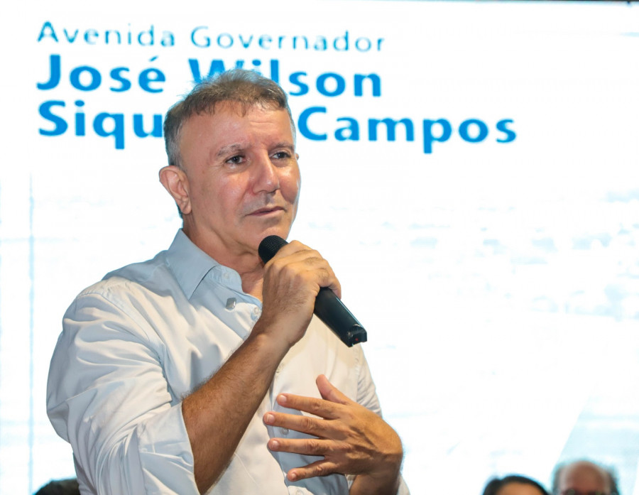 Eduardo Siqueira Campos, prefeito de Palmas