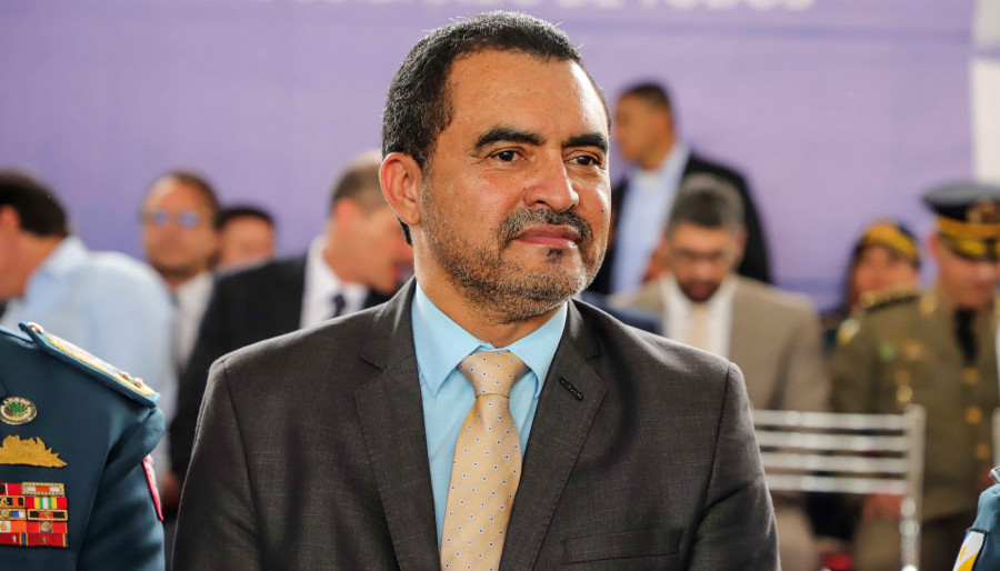 Durante a solenidade, o governador Wanderlei Barbosa destacou o compromisso do Governo do Tocantins com as forças de segurança e a importância da valorização dos profissionais;