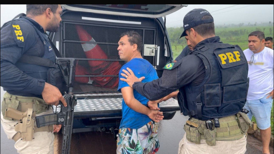 Motorista do carro envolvido no acidente, preso em flagrante por embriaguez, após colisão fatal com motocicleta na BR-153.