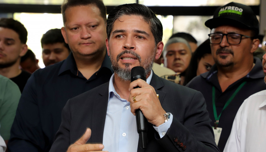 Presidente da ATI, Alírio Félix, explica a importância da digitalização dos serviços públicos;