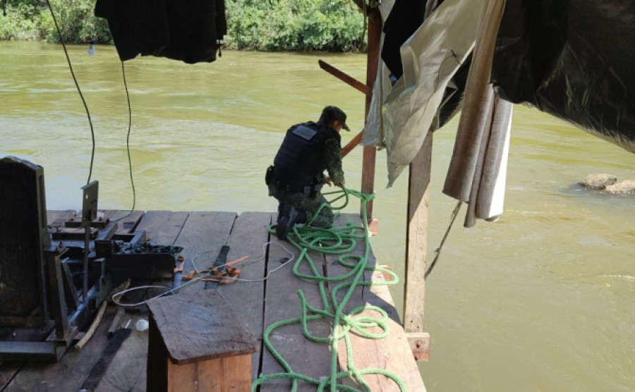 No local os policiais militares identificaram que se tratava de um garimpo ilegal. - Ascom BPMA