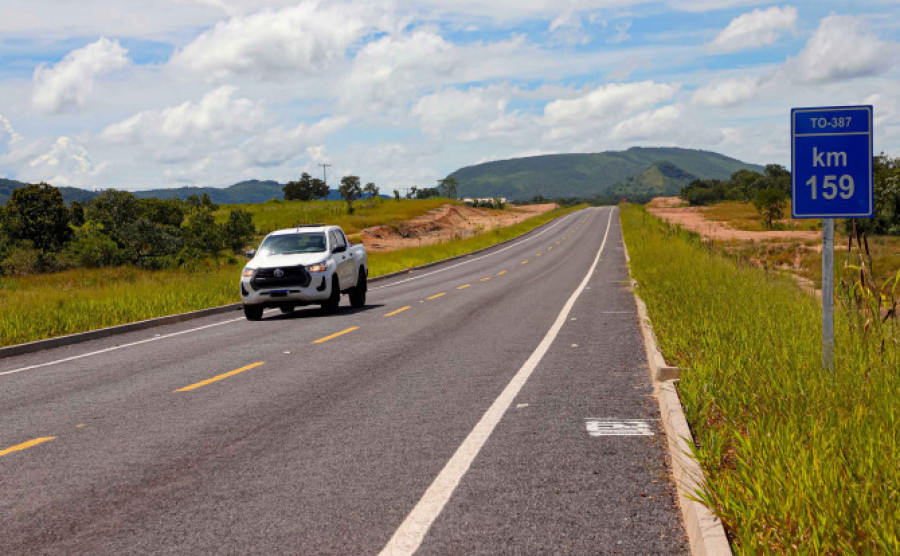 Com a conclusão do trecho, a expectativa é de que a rodovia proporcione mais segurança para a população e reduza o tempo de deslocamento entre os municípios - Adilvan Nogueira/Governo do Tocantins