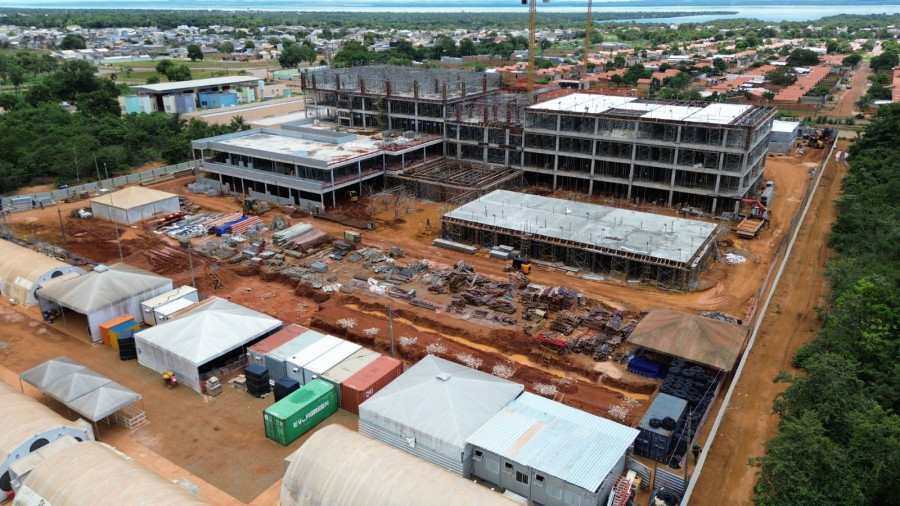 Obras do novo Hospital da Mulher e Maternidade Estadual avançam em Palmas; unidade contará com 210 leitos e estrutura voltada ao atendimento especializado de mulheres e recém-nascidos - Foto: Ezequias Araujo / Governo do Tocantins