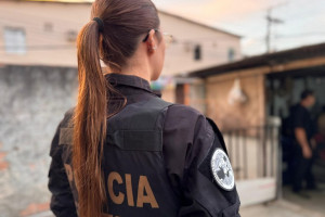 Ação da Polícia Federal visa combater crimes cibernéticos relacionados ao abuso sexual infantojuvenil.