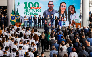 Governador em exercício Laurez Moreira e a delegação do Tocantins participam de Anúncio dos 100 Novos Institutos Federais de Educação,