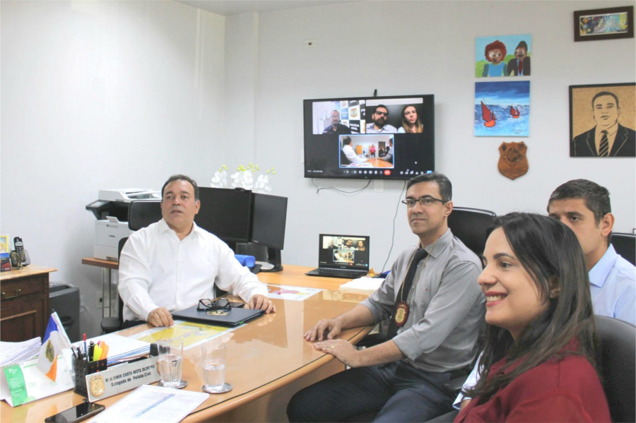 Videoconferência com equipe de investigadores ocorreu na manhã desta terça-feira, 18.