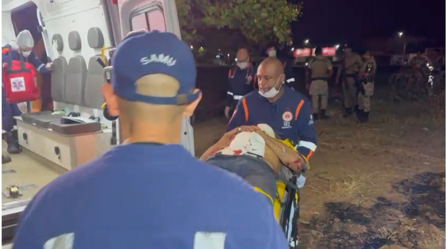 Suspeito baleado foi atendido pelo Samu. Foto: Araguaína Notícias