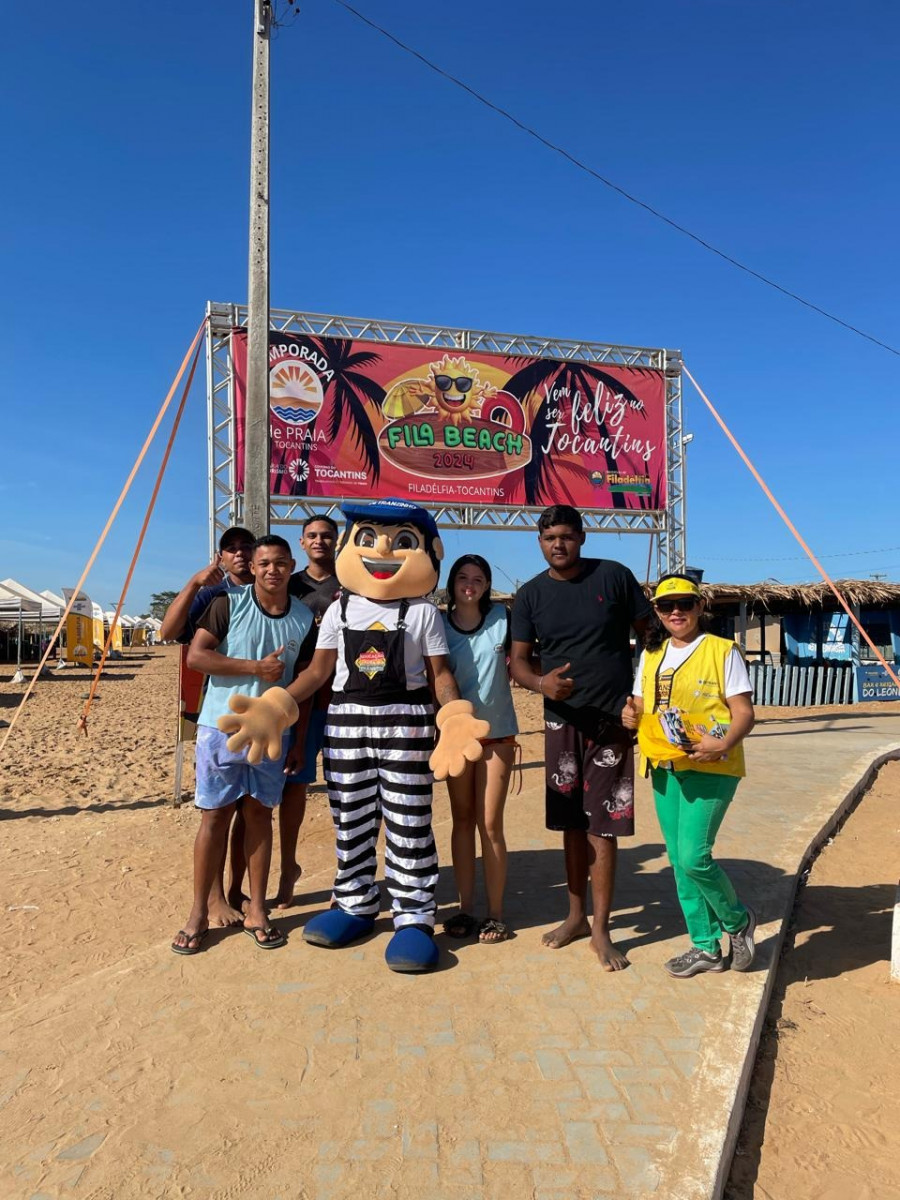 Nas praias, equipes de educação para o trânsito abordaram turistas locais junto ao boneco Detranzinho, estabelecendo uma abordagem mais descontraída, principalmente com as crianças.