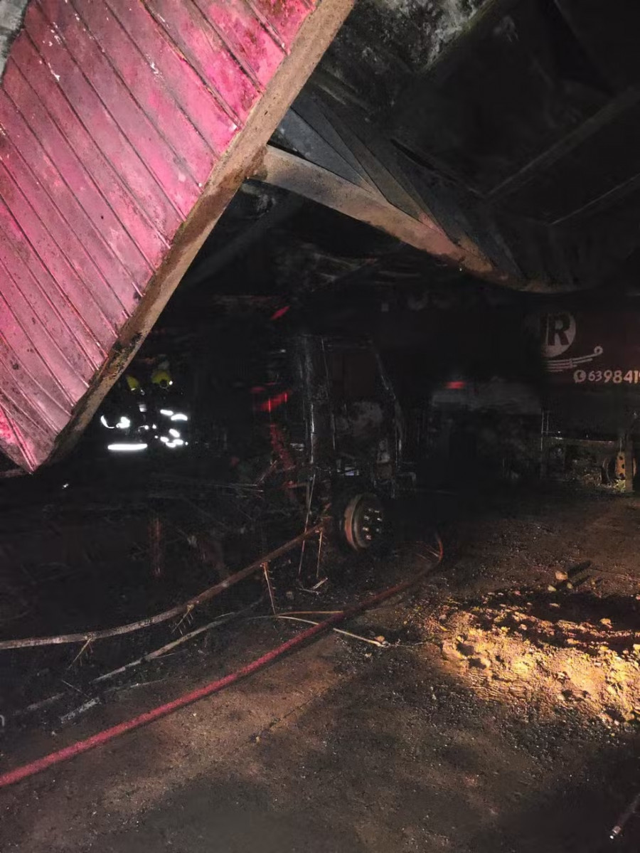 Explosão ocorreu na noite desta segunda-feira (2) em Miranorte. Foto: Divulgação Corpo de Bombeiros. 
