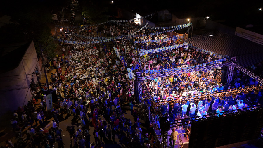 Milhares de pessoas compareceram ao evento. 
