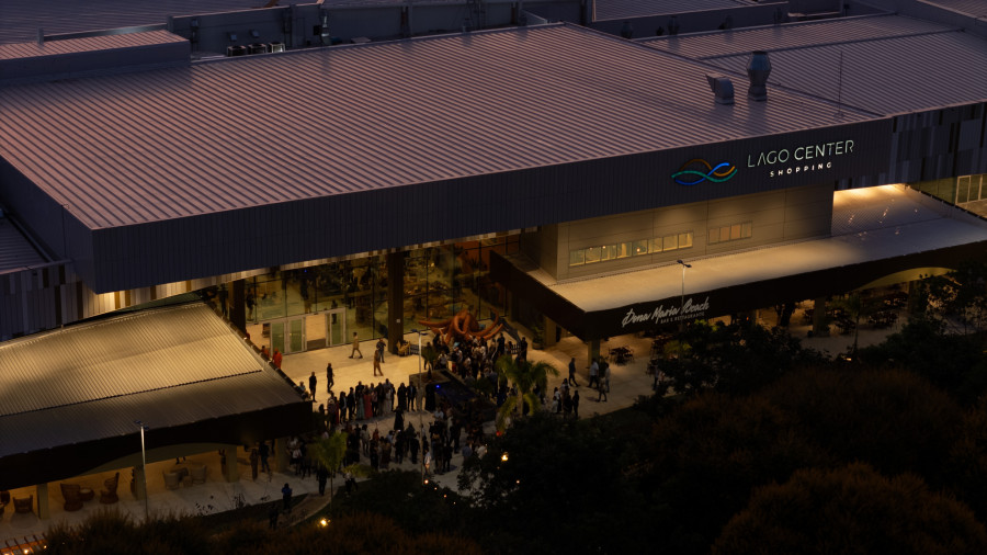 Lago Center Shopping de Araguaína é inaugurado. 