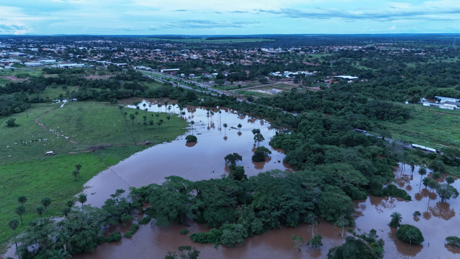 Interdição da BR-153 em Guaraí 