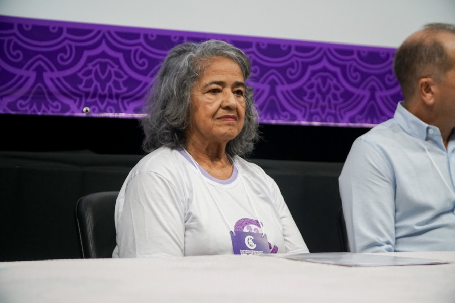 Maria José Pereira destaca a importância do Conselho do Idoso e do evento para a proteção dos direitos dos idosos. Foto: Thiago Santos / Secom Araguaína.