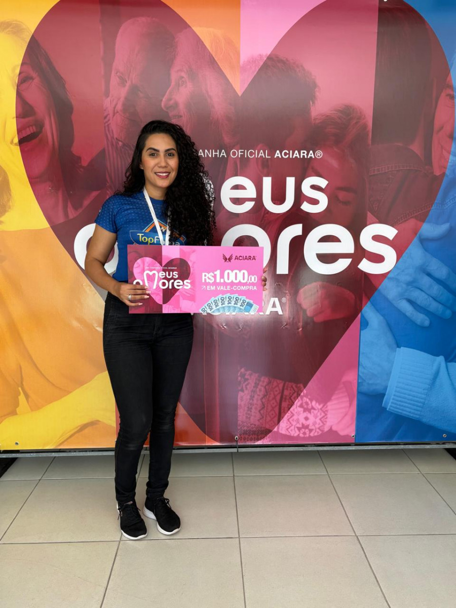Vendedora premiada: Naiane Gomes Campos (vale-compra de R$ 1 mil) Loja: Top Fama Araguaína Divulgação/ACIARA