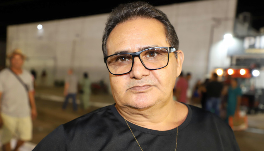 Com mais de 25 anos morando na cidade, Raimundo Vargas Milhomem elogiou o desfile e comentou sobre sua história na capital