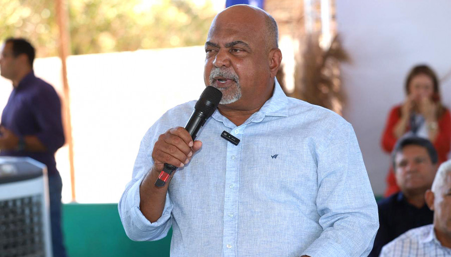 O prefeito de Formoso do Araguaia, Israel Kawê, ressaltou que a obra é fundamental para o setor produtivo, com impacto direto na geração de empregos Foto: Ademir dos Anjos/Governo do Tocantins 