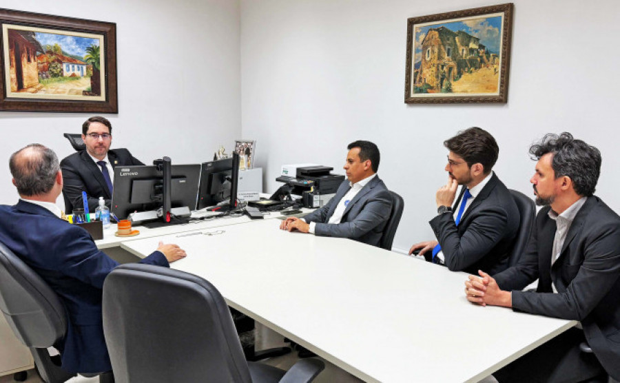 Em audiência no Fórum de Palmas, o secretário da Educação Fábio Vaz apresentou o cronograma de redistribuição de vagas remanescentes do concurso da Educação - Cris Moura/Governo do Tocantins