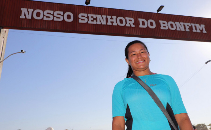  A romeira Kilsa Nathália percorreu a pé o trajeto da romaria para cumprir promessa e agradecer - Adilvan Nogueira/Governo do Tocantins