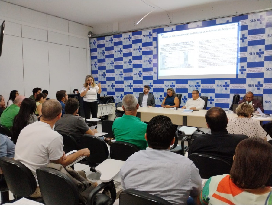Superintendente Luiza Regina apresentou a proposta de contratualização do Hospital Dom Orione