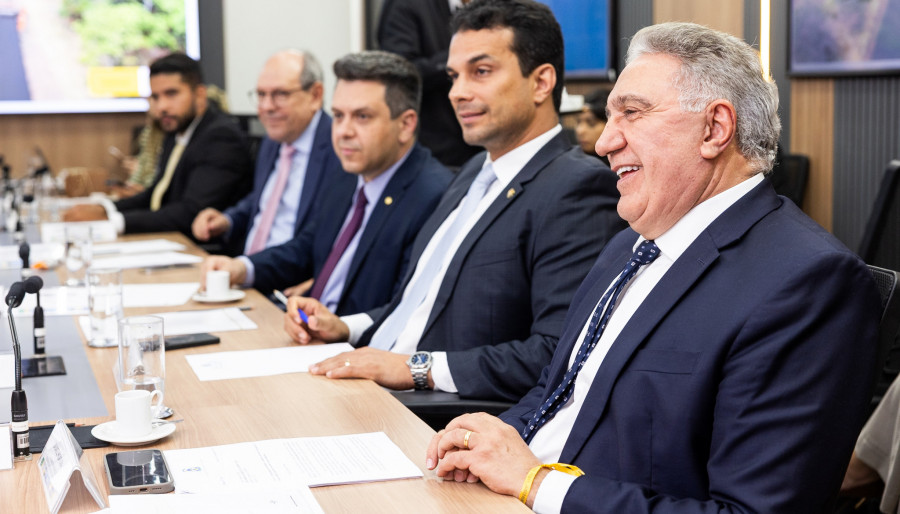  Entre as pautas discutidas, estavam as rodovias  BR-235 e  BR-010, consideradas estratégicas para o desenvolvimento do Tocantins e da Região Norte Crédito: Vinícius Santa Rosa/Governo do Tocantins 