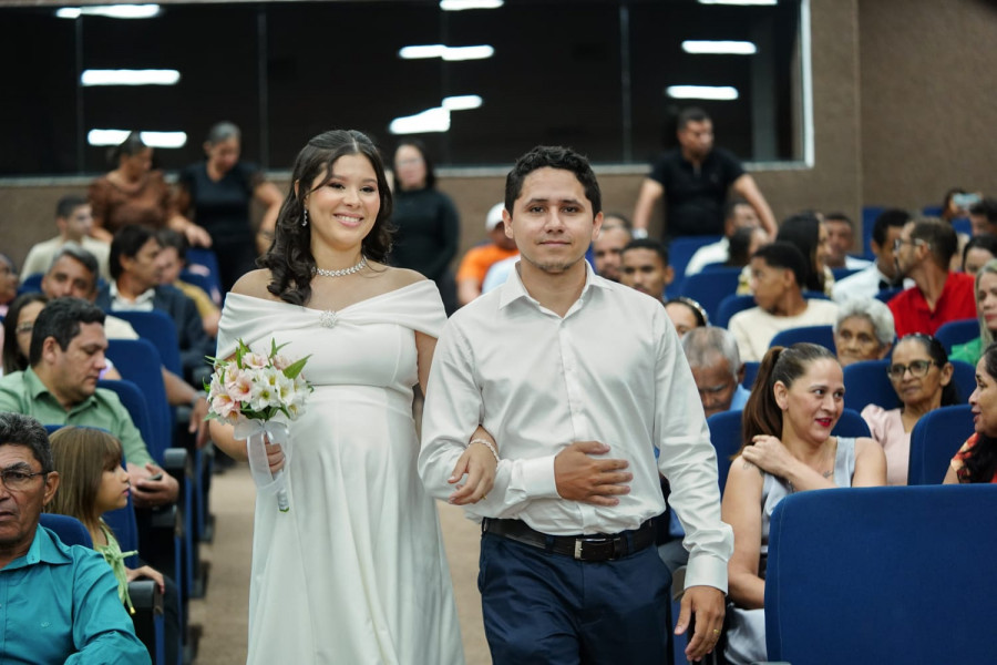 Veronica Martins Neves e Reginaldo Oliveira Kazimirski