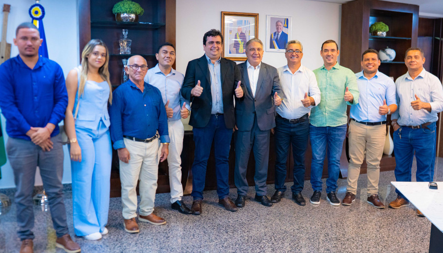 Prefeitos dos municípios da região do Jalapão e o governador Laurez Moreira discutiram o projeto de pavimentação e integração da rodovia TO-110