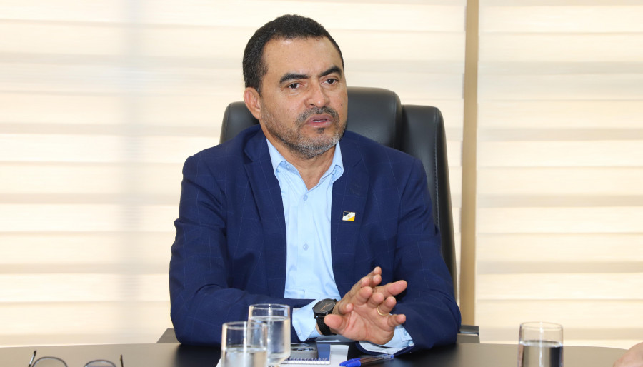 Governador Wanderlei Barbosa celebra a superação da meta de eletivas para 2025 (Foto:Antonio Gonçalves/Governo do Tocantins) 