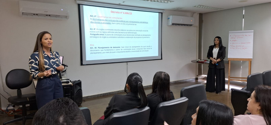  A CGE/TO ampliou a grade de capacitação, ofertando 25 cursos, nas modalidades on-line e presencial