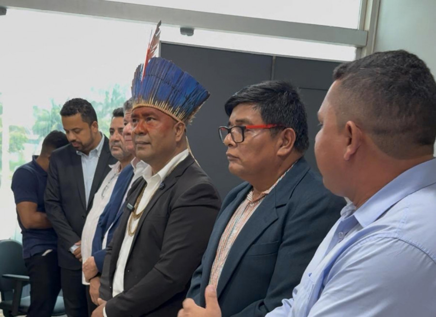 A solenidade foi marcada com recordações da trajetória do secretário e declarações de confiança em sua gestão.