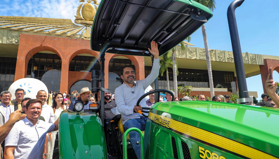  Durante a entrega, o governador Wanderlei Barbosa destacou a importância dos equipamentos para o fortalecimento do ensino prático e para a formação de mão de obra qualificada voltada ao agronegócio;