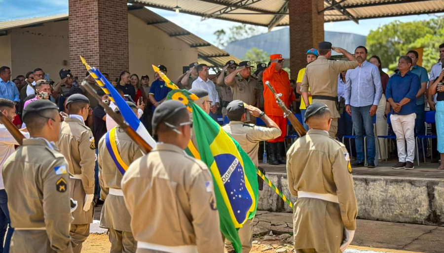 Governador Wanderlei Barbosa durante solenidade de passagem de comando do 13° BPM (Fagner Rodrigues/Governo do Tocantins);
