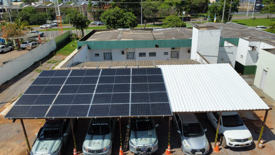 Sede da PM Ambiental em Palmas: com as novas tecnologias, a unidade passou a gerar parte de sua própria energia e reduzir drasticamente os custos operacionais.