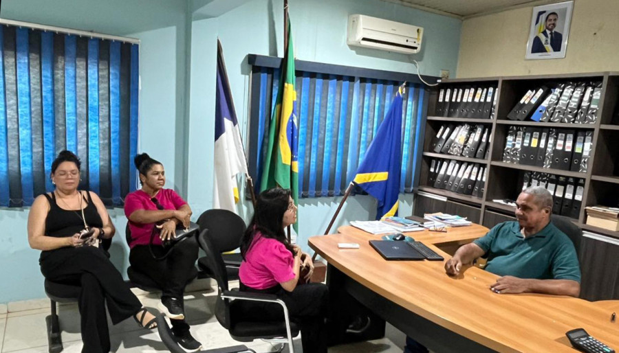 Em reunião com o prefeito Levi Teixeira de Oliveira e a primeira-dama Selma Regina de Oliveira Teixeira, o Governo do Tocantins recebeu um panorama detalhado dos impactos causados pelas fortes chuvas no município