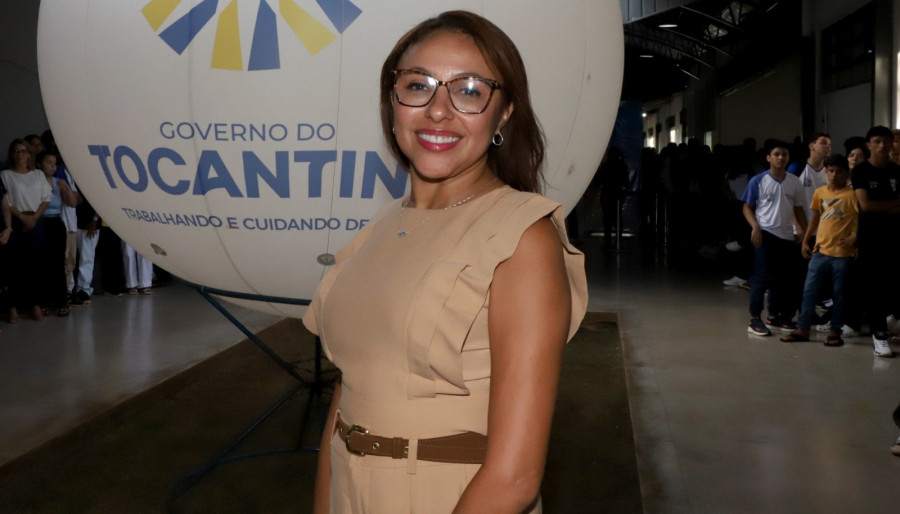   Diretora do Colégio Girassol de Tempo Integral Rachel de Queiroz, Leizyane Marcelino dos Santos, destacou que a reforma da unidade era aguardada pela comunidade escolar