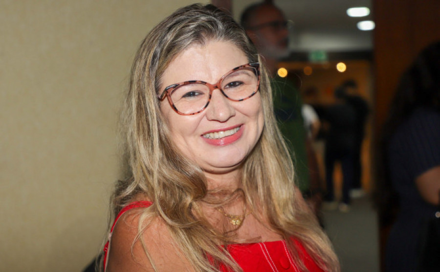 Técnica em laboratório, Celcyley Costa avaliou positivamente a plataforma - Foto: Ademir dos Anjos/Governo do Tocantins