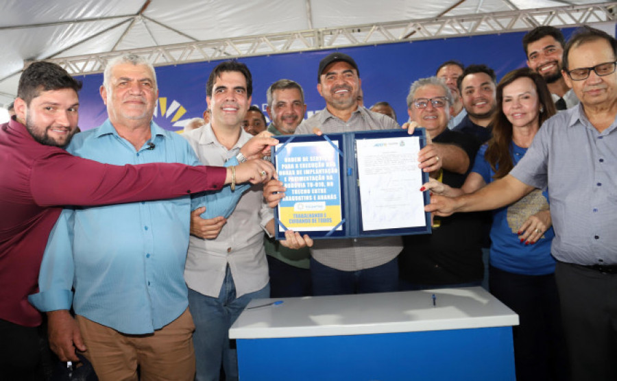 Governador Wanderlei Barbosa destacou que as obras da TO-010 vão encurtar distâncias e melhorar a mobilidade no Bico do Papagaio - Ademir dos Anjos/Governo do Tocantins