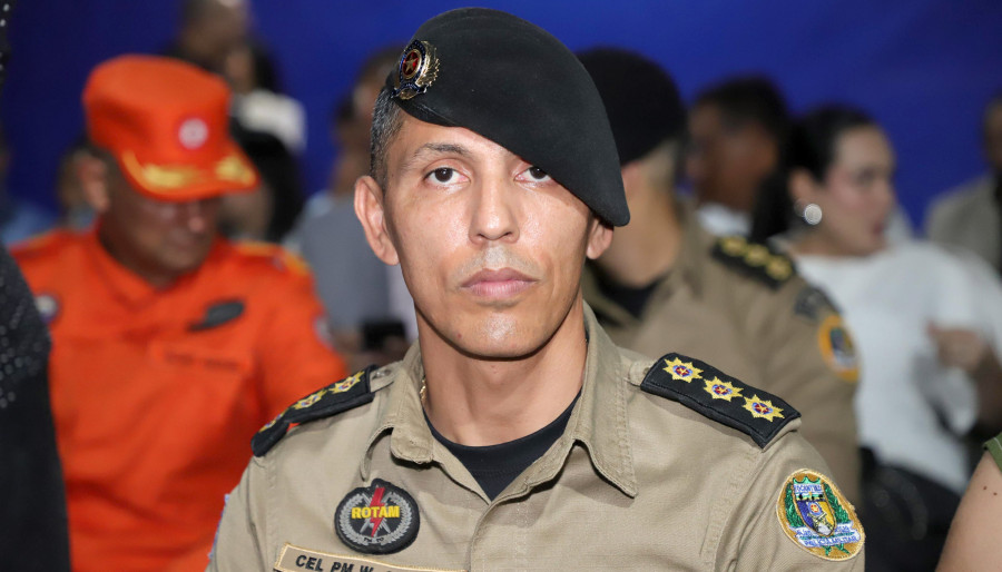 Coronel Weslley Dias Costa se despede do comando do 2º BPM durante solenidade oficial da Polícia Militar do Tocantins