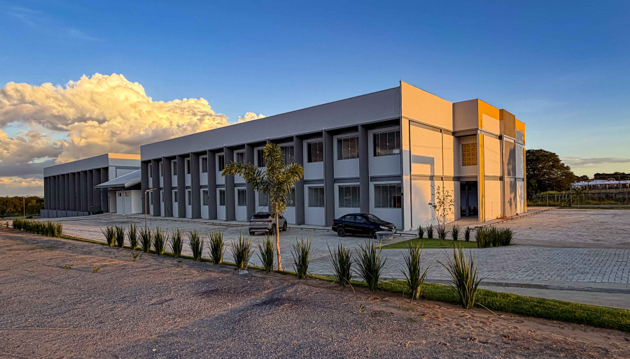 Governador Wanderlei Barbosa inaugura o novo câmpus da Unitins, em Dianópolis, com investimento de R$ 30 milhões (Foto: Ceila Menezes/Governo do Tocantins)