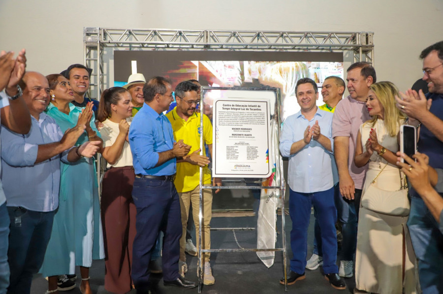 Prefeito Wagner Rodrigues durante inauguração da CEI Luz do Tocantins