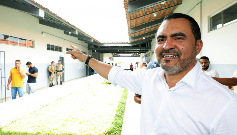 Governador Wanderlei Barbosa destaca que os investimentos em infraestrutura e modernização das escolas fortalecem a qualidade da educação pública - Foto: Marcio Vieira/Governo do Tocantins