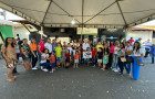 Cerca de 30 alunos da Clínica-Escola Mundo Autista visitaram o Parque de Exposições.