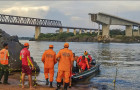 Buscas foram suspensas devido risco de desabamento.