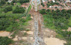 DNIT avança na limpeza dos detritos da ponte JK, na divisa do Tocantins e Maranhão