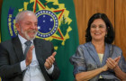 Presidente Lula e a ministra da Saúde, Nísia Trindade, anunciam primeira vacina 100% nacional e de dose única contra a dengue.