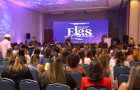 Público acompanha palestra sobre estratégias de sucesso para mulheres empreendedoras