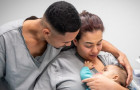 Bebê recebe a infusão do zolgensma no Hospital da Criança de Brasília