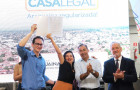 O Casa Legal isenta as famílias de taxas e custos cartoriais, além de prever outras medidas para facilitar a regularização de áreas urbanas
